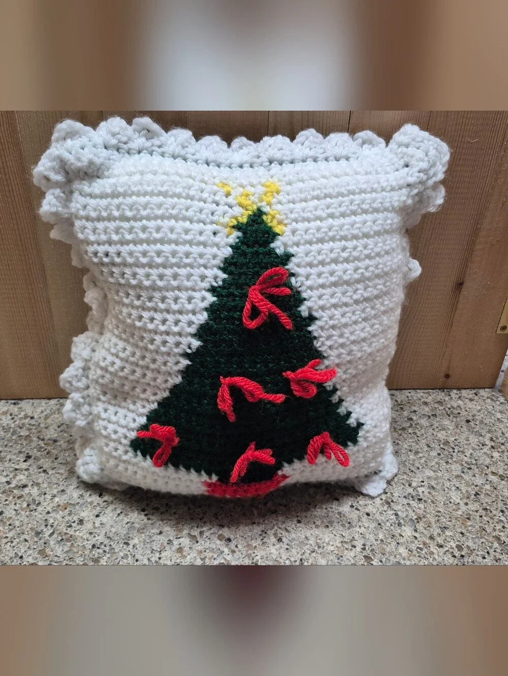 Vintage Hand Crochet Christmas Tree Throw Pillow Ruffled Border Bows Holiday